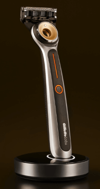 Gillette-Heated-Razor
