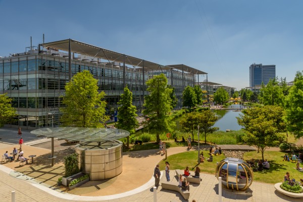 pladis_Chiswick_Park