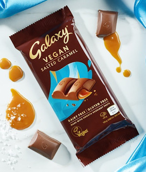 GALAXY-Vegan-Salted-Caramel-bar