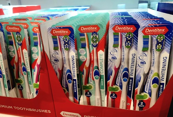 Aldi-plastic-free-toothbrush-packaging
