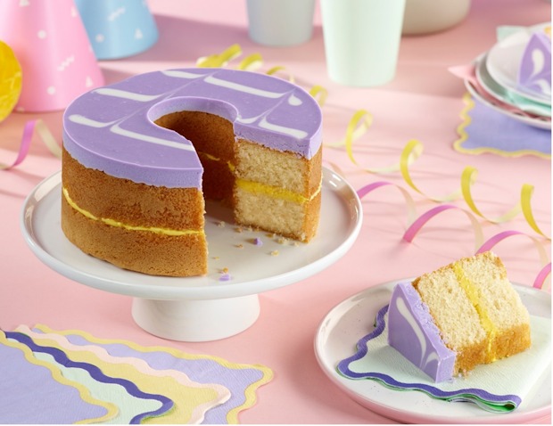 Party Rings Celebration Cake